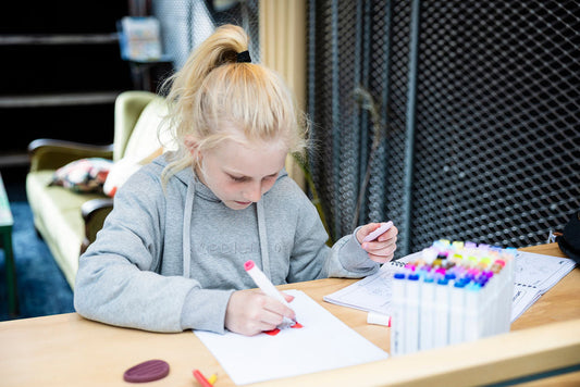 5 tegn på at dit barn har gavn af en Tyngdehoodie